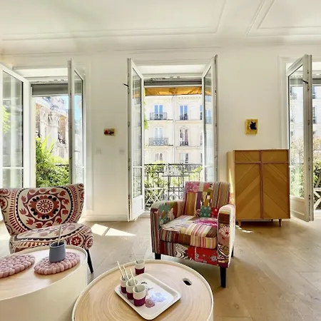 Parisian 2 Bedrooms Montorgueil 090 Apartment Paris