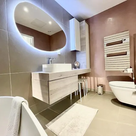 Apartment Parisian 2 Bedrooms Montorgueil 090