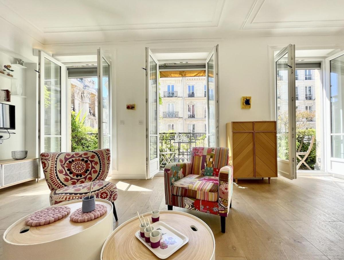 Parisian 2 Bedrooms Montorgueil 090 Apartment Paris